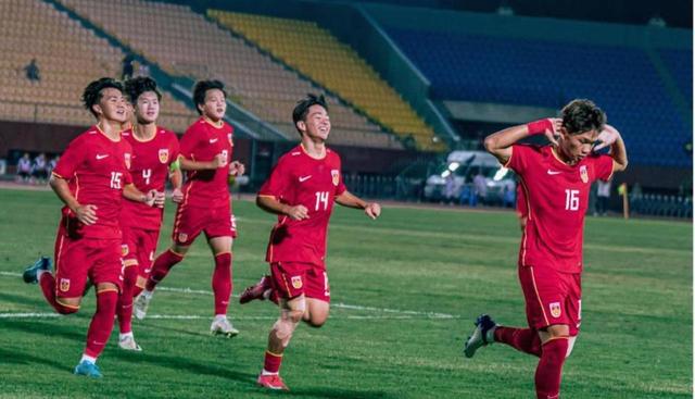 910加载中FIFA前10已有8队进16强，阿根廷明日出战，荷兰出局